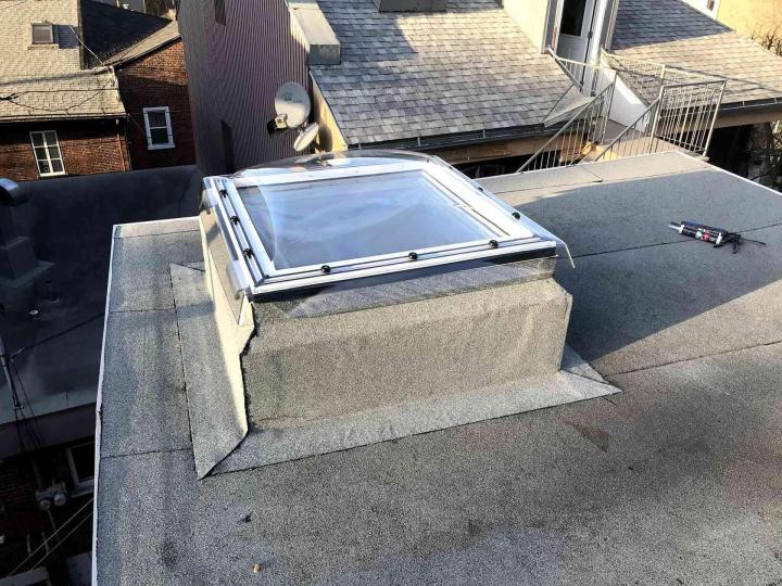 Service complet en remplacement de puits de lumière