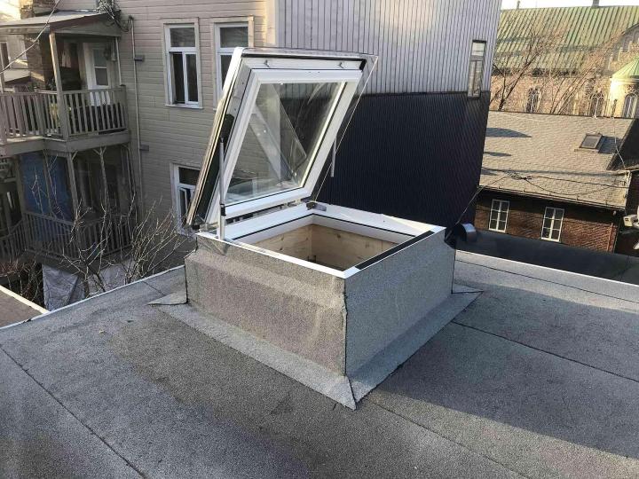 Installation de puits de lumière Québec